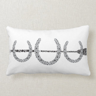 三重の馬の靴の装飾用クッションの白 ランバークッション