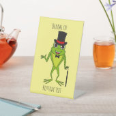 上おもしろい帽子漫画のカエル 台座サイン (インサイチュ)