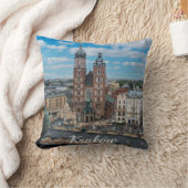 上からポーランドのクラクフ市の中心 クッション (ブランケット)