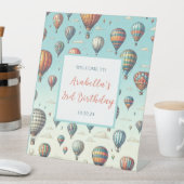 上がって上遠くに!熱気球誕生日 台座サイン (インサイチュ)