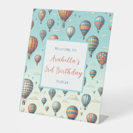 上がって上遠くに!熱気球誕生日 台座サイン