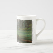 上がるMusquashの河口の潮-骨灰磁器のマグ ボーンチャイナマグカップ (右)
