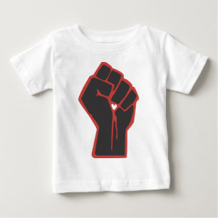 上げられた握りこぶしの革命家のハート ベビーTシャツ