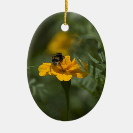 上に載る セラミックオーナメント (正面)