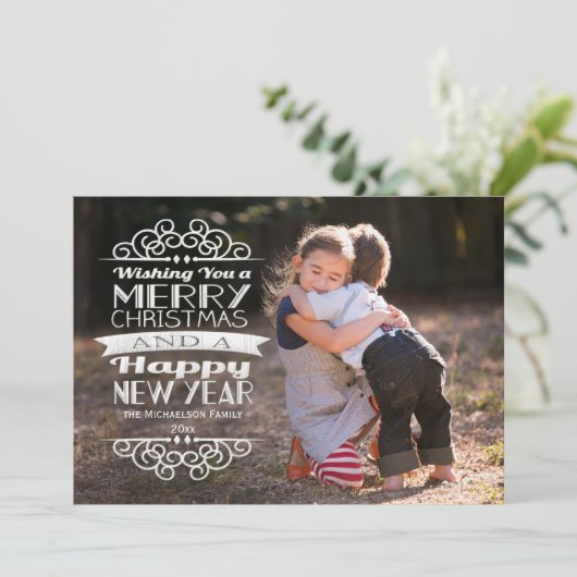 上付きタイポグラフィックのクリスマスフォトグリーティング シーズンカード (スタンド正面)