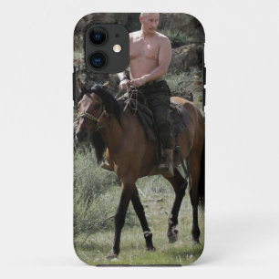 上半身裸のPutinは馬に乗ります iPhone 11 ケース