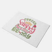 上品おもしろいなサッシーと少し悪いアッシーサッシーフリ ドアマット (アングル)