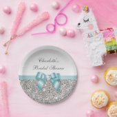 上品でフェイクなティール（緑がかった色）の弓銀のスパンコールのブライダルシャワー ペーパープレート (パーティー)