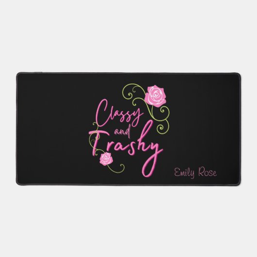 上品で安っぽいピンクローズパーソナライズされた デスクマット (正面)
