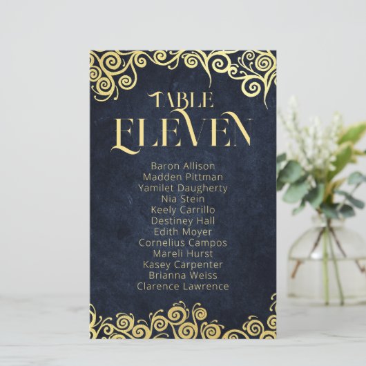 上品で華やかなネイビーブルーと金ゴールド冬の結婚式 (スタンド正面)