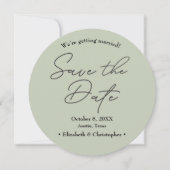 上品なサググリーンのミニマルな結婚式のSave the Date 招待状 (正面)