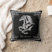 上品なシルバーホース クッション (ブランケット)