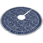 上品なシルバー&ネイビーブルークリスマスダマスクカスタム ブラッシュドポリエステルツリースカート (アングル)