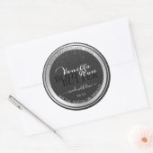 上品なダークグレー&シルバー製品のパッケージングラベル ラウンドシール (封筒)