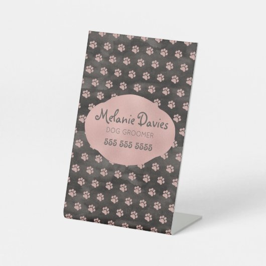 上品なバラ金ゴールドポープリントドッググルーミングカーマグネット 台座サイン (正面)