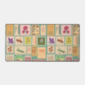 上品なパターンレトロデザインスタンプとチケット デスクマット (正面)