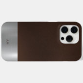 上品なブラウンレザーとブラシ仕上げメタルモダンルック Case-Mate iPhoneケース (裏面 (横))