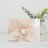 上品なホワイトフローラギフト証明書 (スタンド正面)