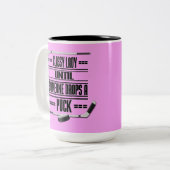 上品なレディーホッケーユーモークピンク ツートーンマグカップ (正面左)