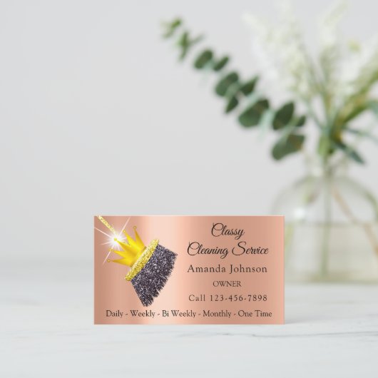 上品な清掃サービスメイドバラ金ゴールドクラウン 名刺 (スタンド正面)