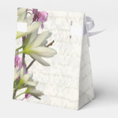 上品な白と淡い紫の花のブーケのウェディング フェイバーボックス (裏面サイド)