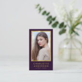 上品な紫の金ゴールドフェイクヘッドショット写真 名刺 (スタンド正面)