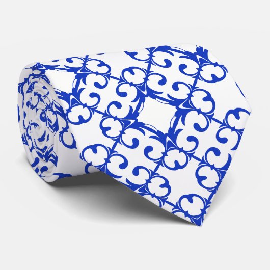 上品な青と白のアズレジョのタイルのダマスクパターン ネクタイ (ロール)