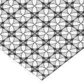 上品な黒と白の七宝パターン ショートテーブルランナー (コーナー)