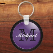 上品な黒と紫のモノグラム – 名前 キーホルダー (正面)