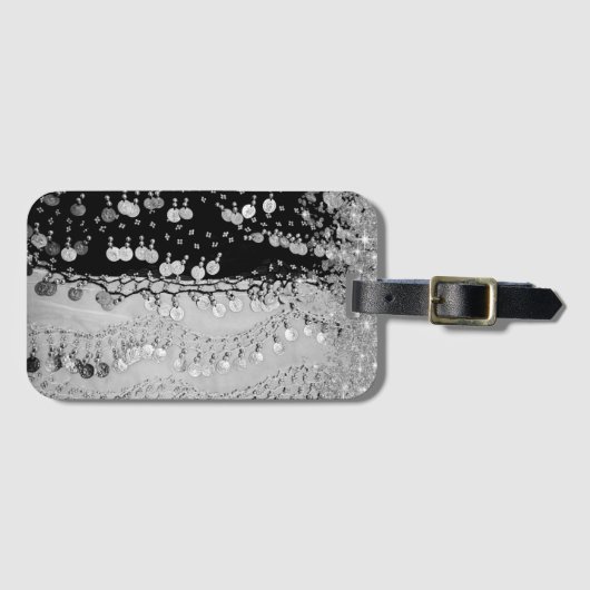 上品な黒と銀のジプシーのスカーフ ラゲッジタグ (正面横)