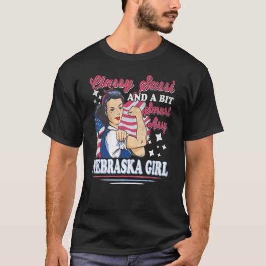 上品なSassiと少しAssiネブラスカ頭が切れるガール Tシャツ (正面)