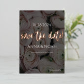 上品なSave The Date ローズゴールド フラワー 箔招待状 (立ち正面)