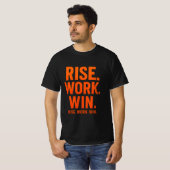 上昇。ワーク.WIN. - 感動的 Tやる気を起こさせる-Sh Tシャツ (正面フル)