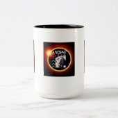 上昇 – 登り全体だ！ ツートーンマグカップ (中央)