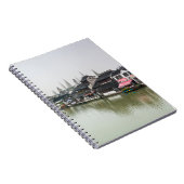 上海、中国、2017年3月30日、木造の歴史的武井 ノートブック (右側)