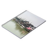 上海、中国、2017年3月30日、木造の歴史的武井 ノートブック (左側)