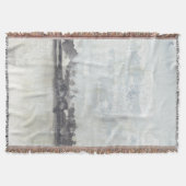 上空の地平線 – ニュートラルカラー スローブランケット (正面)