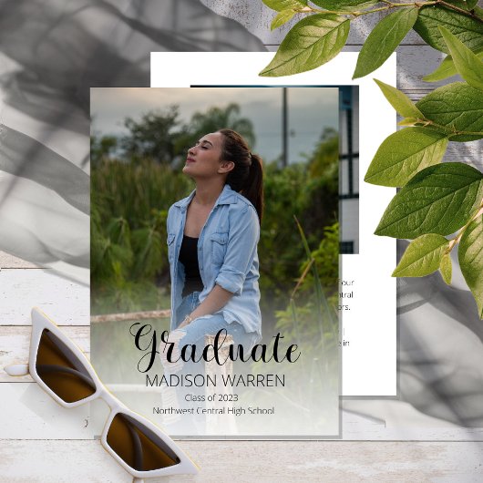 上等な台本の卒業生2枚の写真卒業ホワイト 招待状