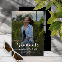 上等な台本の卒業生2枚の写真卒業黒 招待状