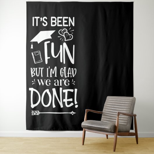 上級卒業生 | 終わりよければ全てよし 背景 タペストリー (インサイチュ)