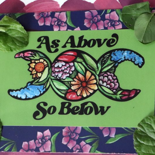 上記のようにトリプルムーンシンボルの下に 長方形シール