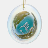 上記のパノラマのオーナメントからのトルコ人そしてCaicos セラミックオーナメント (左)