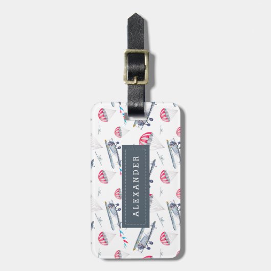上遠くにパーソナライズされたへ ラゲッジタグ (正面縦)