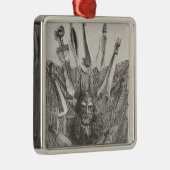 上部のコンゴからのナイフ、マスクおよびマット メタルオーナメント (右)