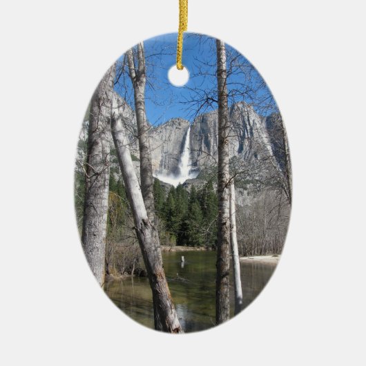 上部のYosemite Falls セラミックオーナメント (正面)