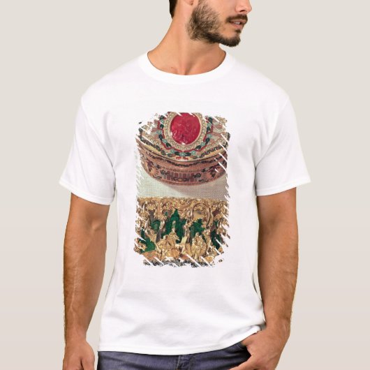 上: さまざまな石とはめ込まれる金ゴールドの煙草入れ Tシャツ (正面)