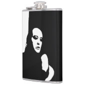 下のルッカー フラスク (左)