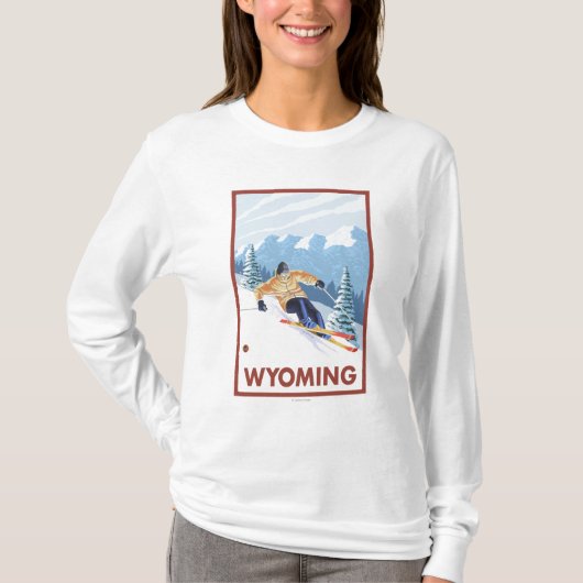 下り坂の雪SkierWyoming Tシャツ (正面)