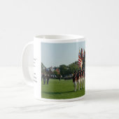 下番衛兵の大陸カラーガード コーヒーマグカップ (正面左)