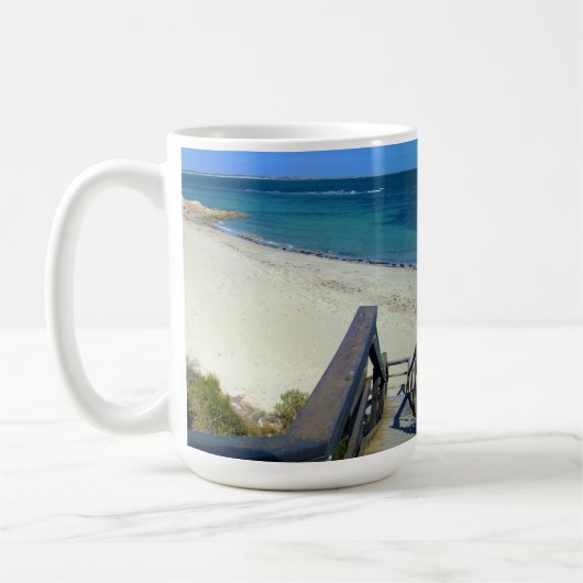下船して海に行き コーヒーマグカップ (左)